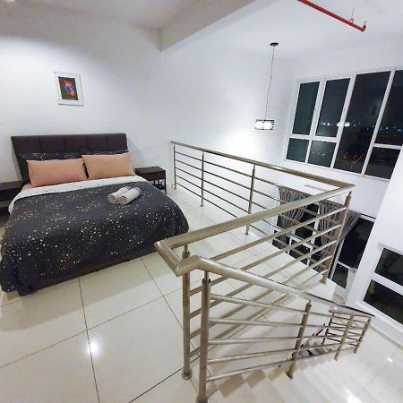 Yenni Duplex @ Decentrum, Kajang 沙登 外观 照片