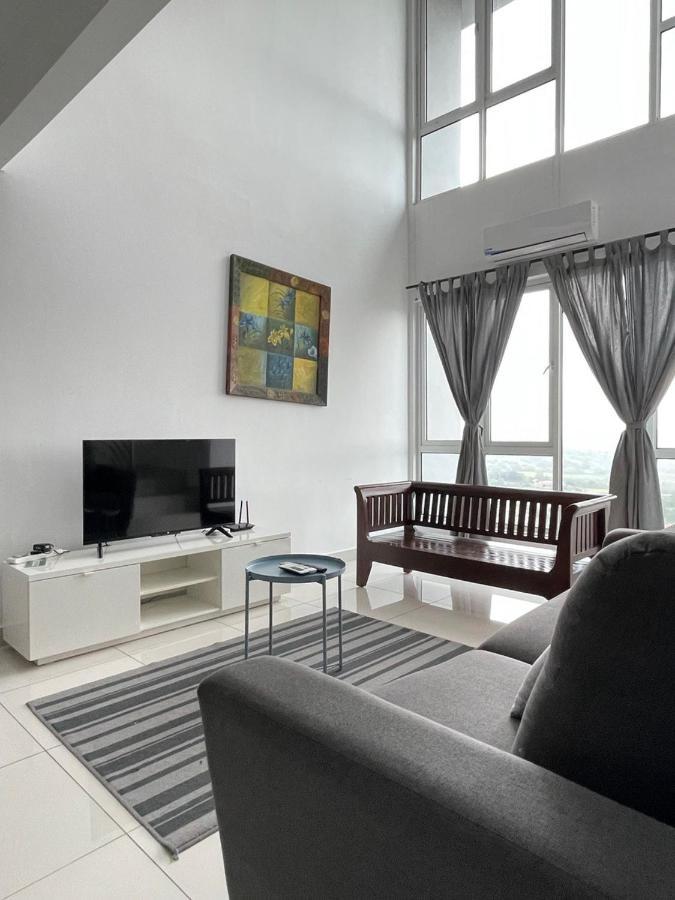 Yenni Duplex @ Decentrum, Kajang 沙登 外观 照片
