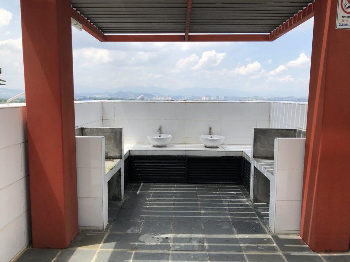 Yenni Duplex @ Decentrum, Kajang 沙登 外观 照片