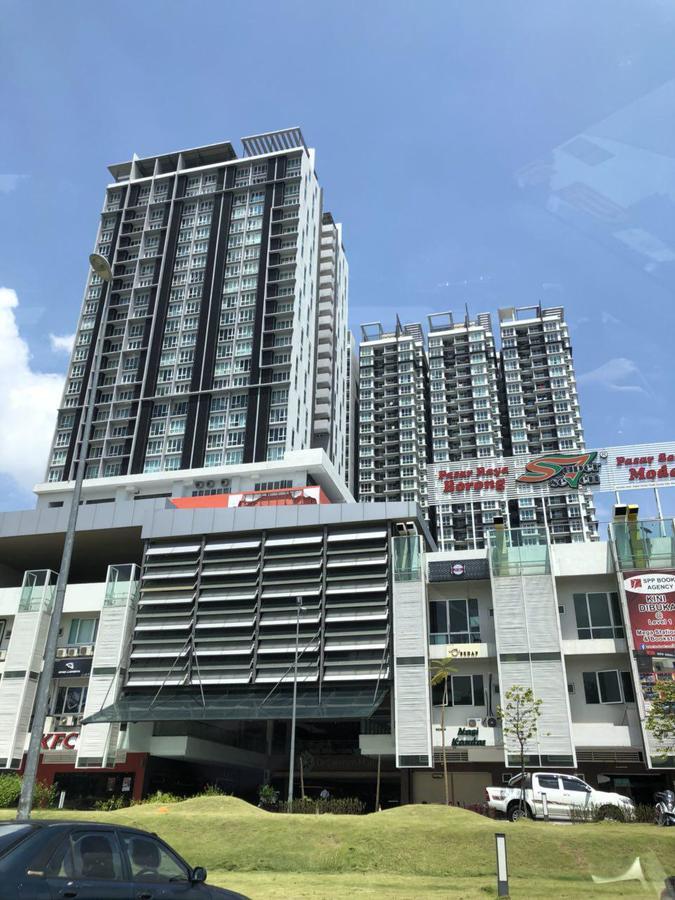 Yenni Duplex @ Decentrum, Kajang 沙登 外观 照片