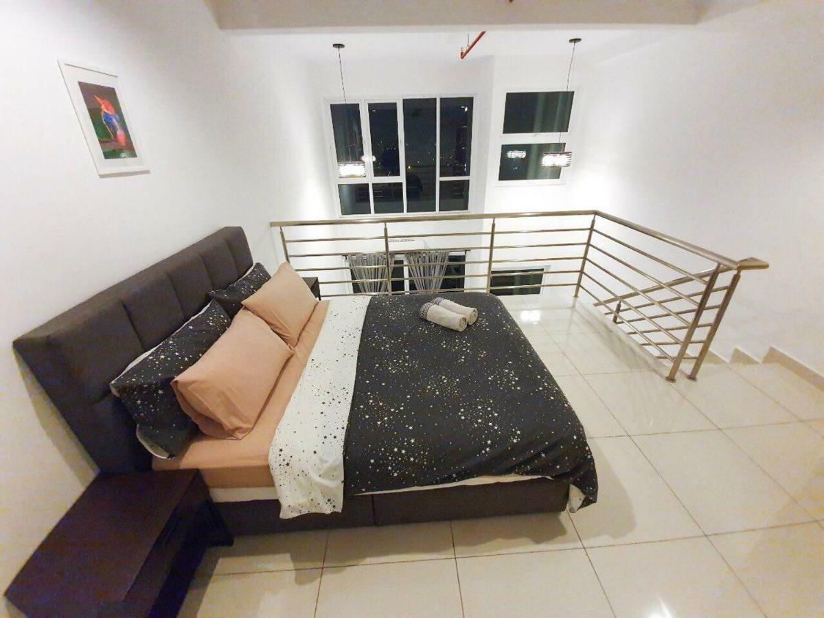 Yenni Duplex @ Decentrum, Kajang 沙登 外观 照片